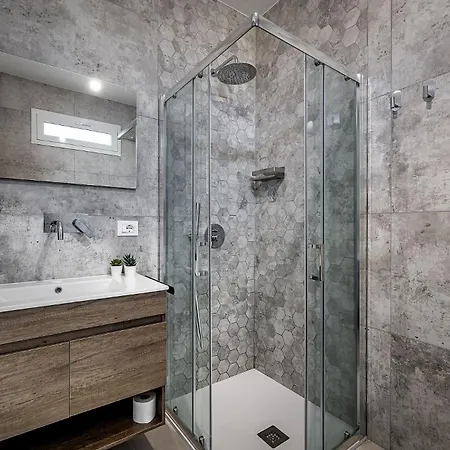 Shalamu Luxury Rosolini
