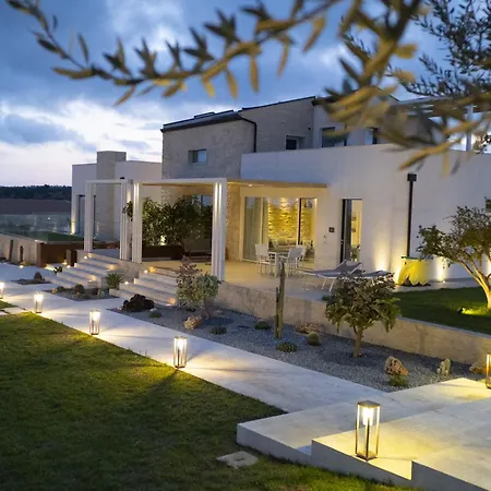 Shalamu Luxury